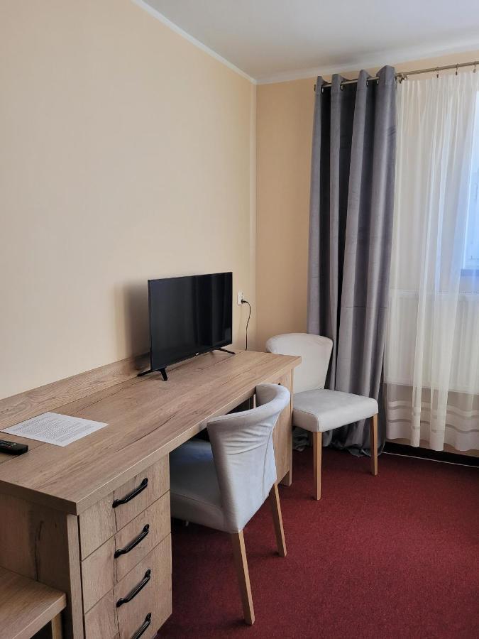Zlote Pioro Bed & Breakfast Nisko Екстериор снимка